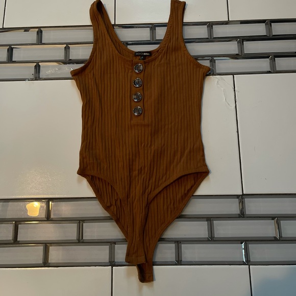 Body Suits - Picture 2 of 3